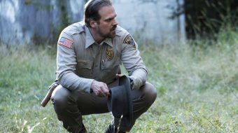 David Harbour ze 