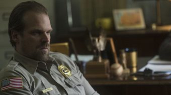 David Harbour rzuca kolejne wyzwanie! Ile trzeba retweetów, żeby zobaczyć Hellboya na własnym ślubie?