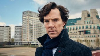 Benedict Cumberbatch prezentuje swój nowy wąs. Zobaczcie, jak teraz wygląda serialowy Sherlock