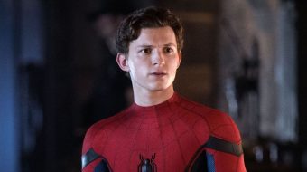 Tom Holland kompletnie odmieniony w serialu 