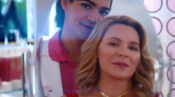 Kim Cattrall i kulisy branży kosmetycznej w serialu 