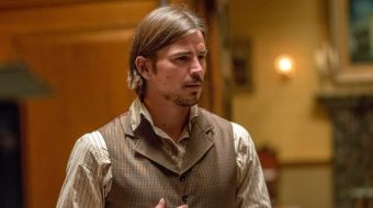 Josh Hartnett będzie walczył z morskim potworem. Oto zdjęcia zza kulis intrygującego serialu Netfliksa