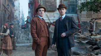 Młody Sherlock Holmes zmierza do Prime Video. Jest już data premiery i zapowiedź serialu Guya Ritchiego